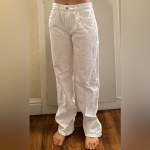 GRLFRND The Bella Low Rise Boyfriend white jeans, size 26